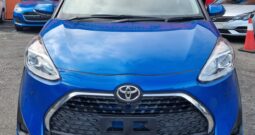 Toyota Sienta Blue