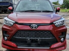 Toyota Raize (Red Body Kit )