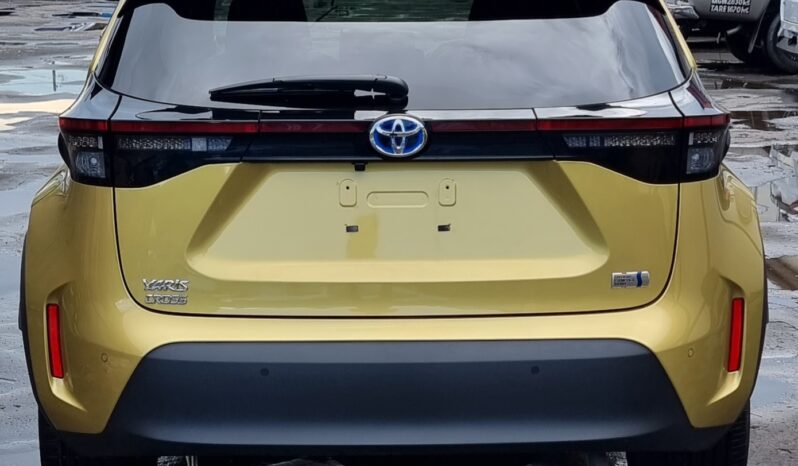 Toyota Yaris Cross Hybrid (Gold) full