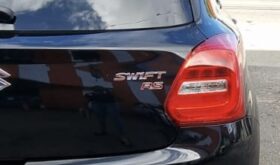 Suzuki Swift (Black RS)