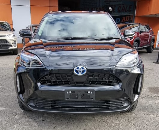 Toyota Yaris Cross (Black)