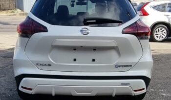 Nissan Kick’s 2020 E-Power (White 2 Tone) full