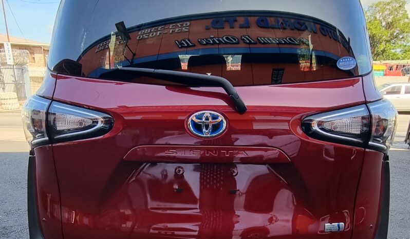 Toyota Sienta Hybrid Red 2020 full