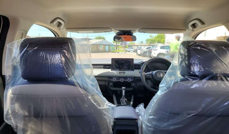 HONDA VEZEL X HUNT 2024 ( WHITE) full