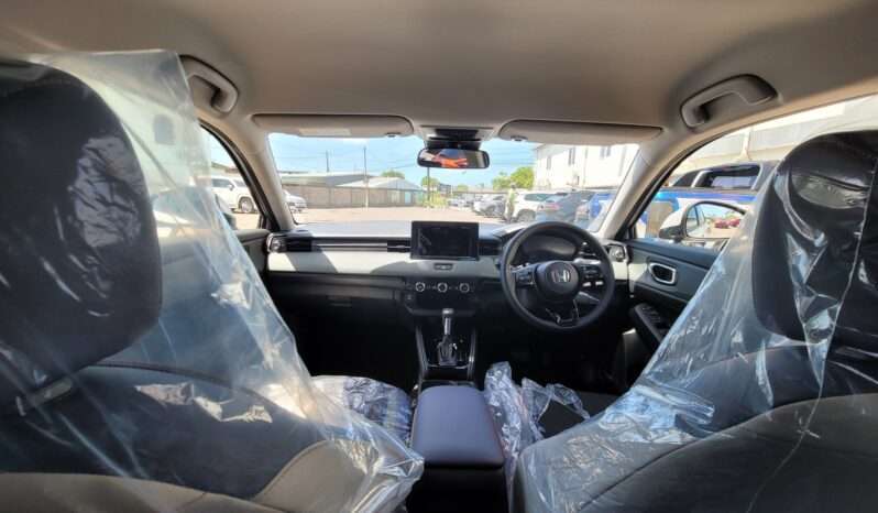 HONDA VEZEL X HUNT 2024 ( WHITE) full