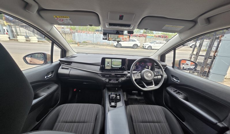 Nissan Note 2024 Gold full