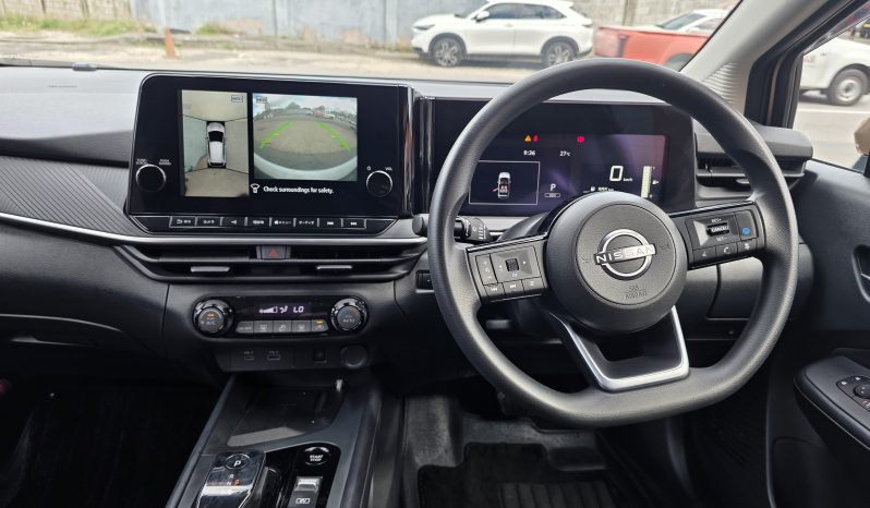 Nissan Note 2024 Gold full