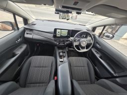 Nissan Note 2024 Gold full