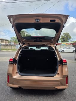 Nissan Note 2024 Gold full