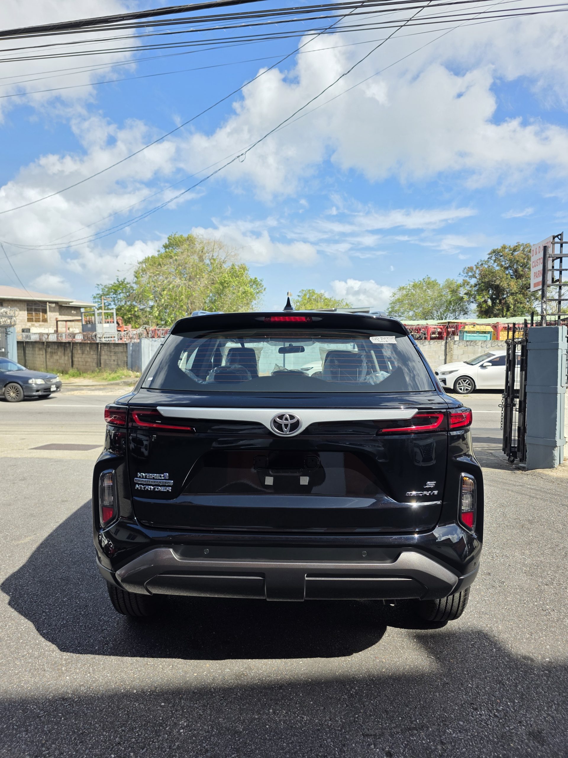 Toyota Hyryder S Black 2025 Brand New