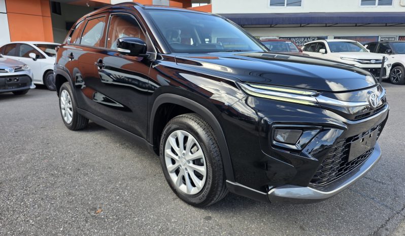 Toyota Hyryder S Black 2025 Brand New full