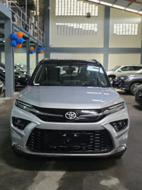 Toyota Hyryder G Silver 2025 Brand New