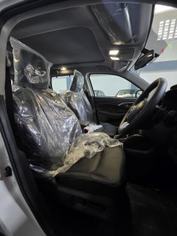 Toyota Hyryder V White 2025 Brand New full