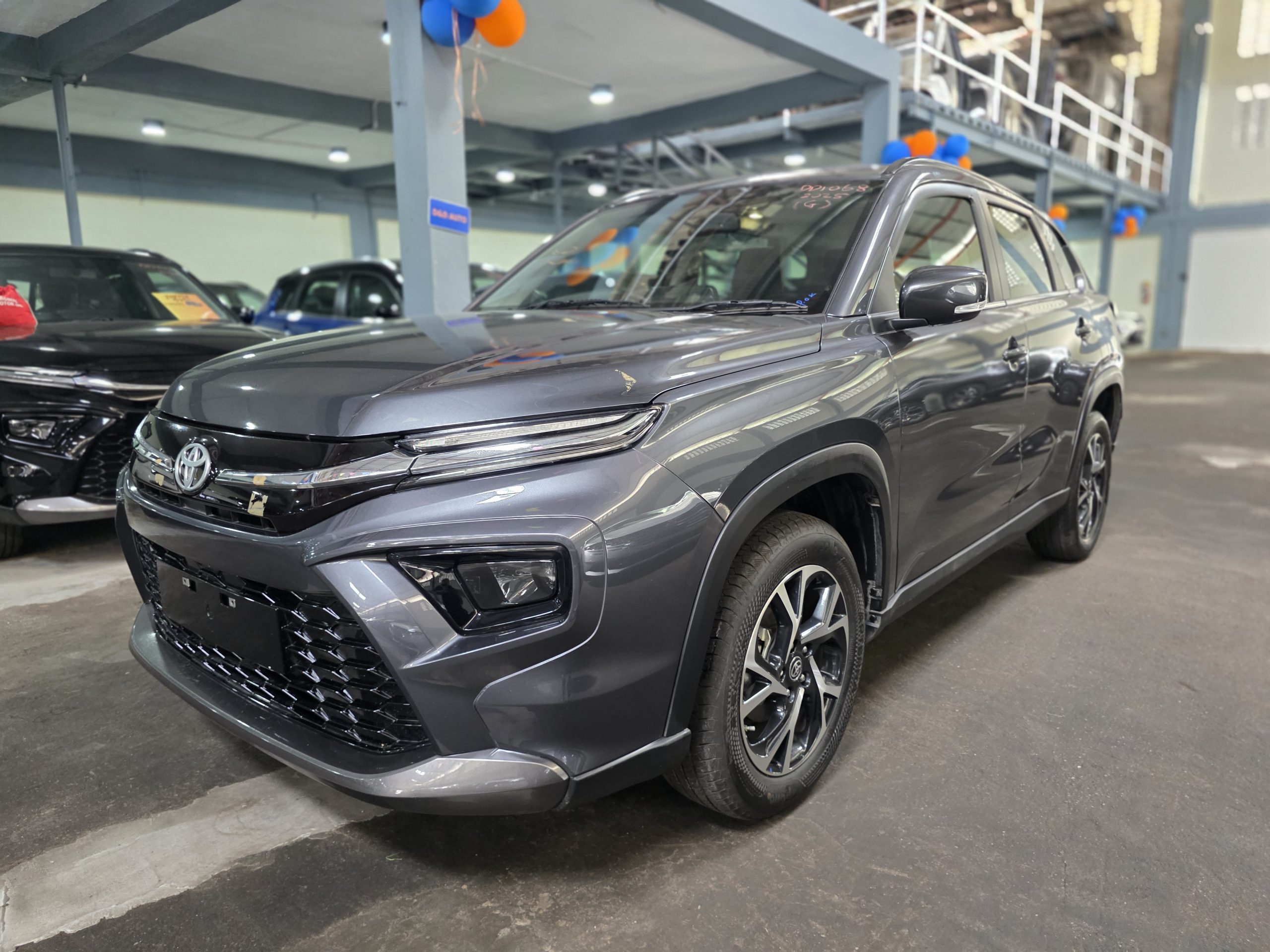 Toyota Hyryder G Grey 2025 Brand New