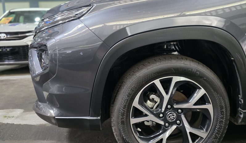 Toyota Hyryder G Grey 2025 Brand New full