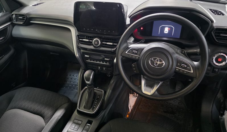 Toyota Hyryder G Grey 2025 Brand New full