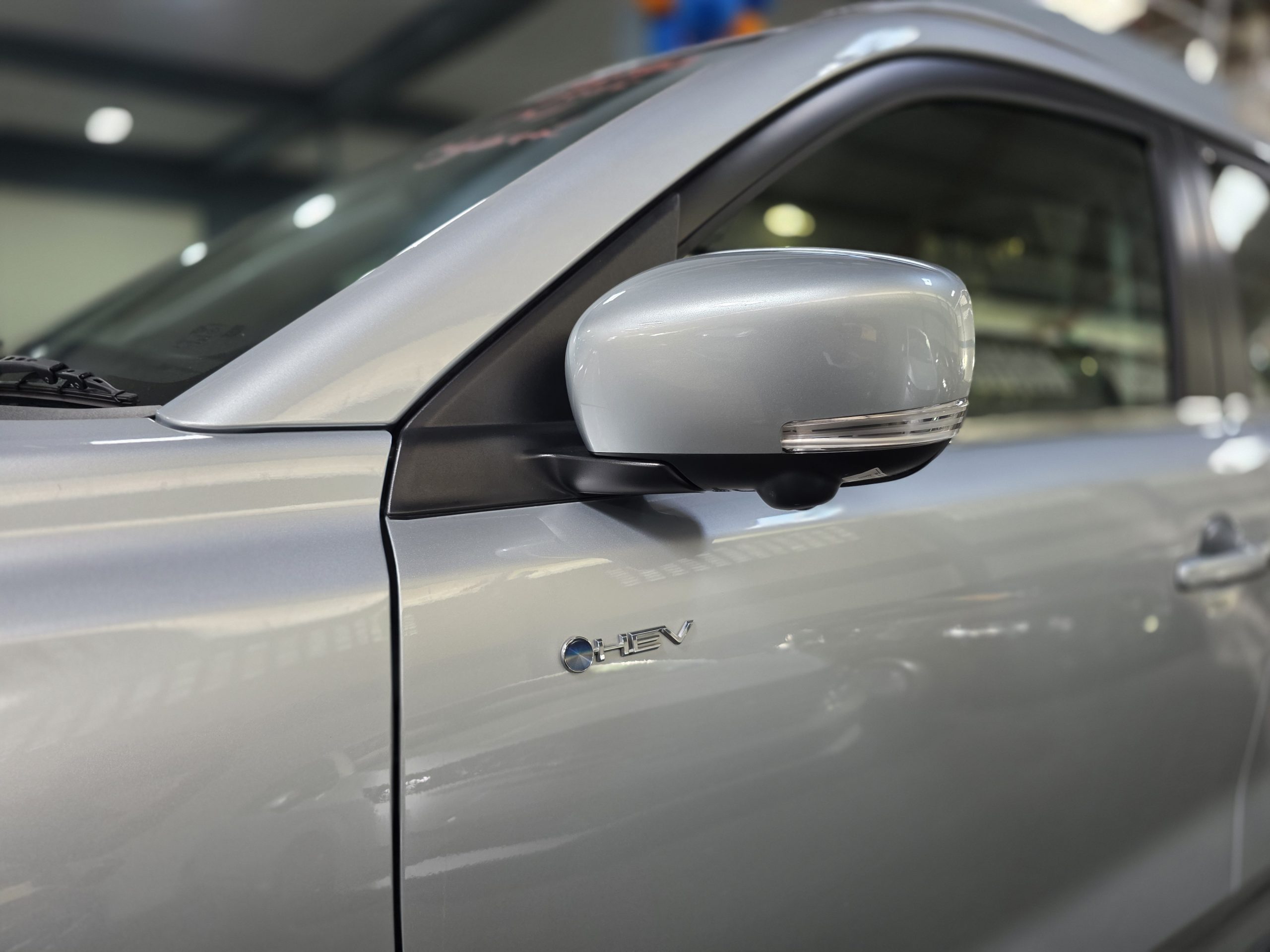 Toyota Hyryder V Full Hybrid Silver 2025 Brand New