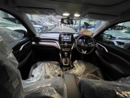 Toyota Hyryder V Full Hybrid Blue 2025 Brand New full