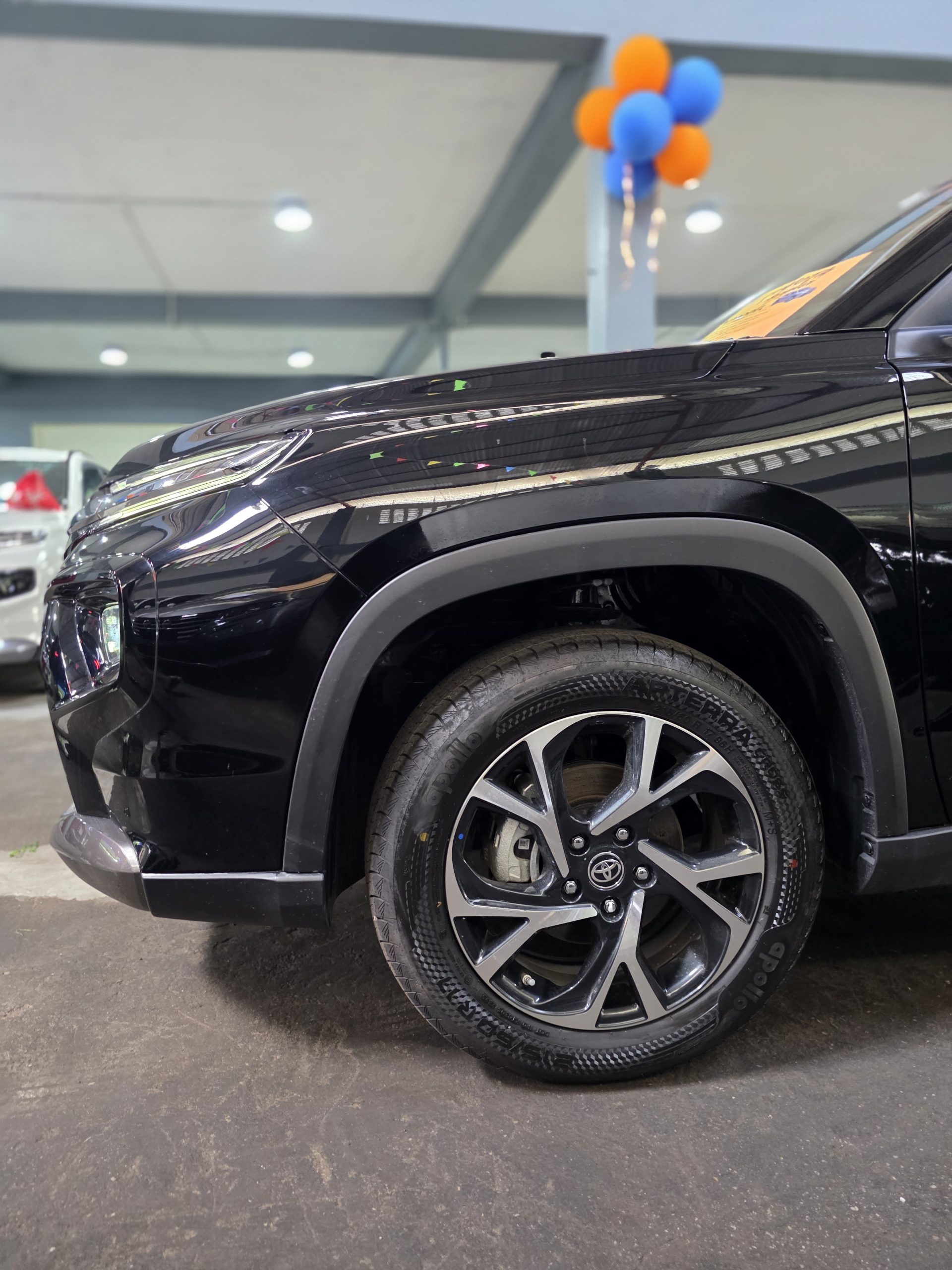 Toyota Hyryder V Black 2025 Brand New