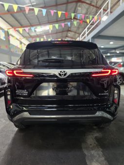 Toyota Hyryder V Black 2025 Brand New full