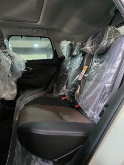 Toyota Hyryder V Full Hybrid White 2025 Brand New full