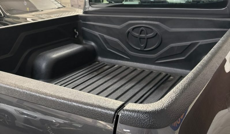 Toyota Hilux 4×4 Grey 2025 Brand New full