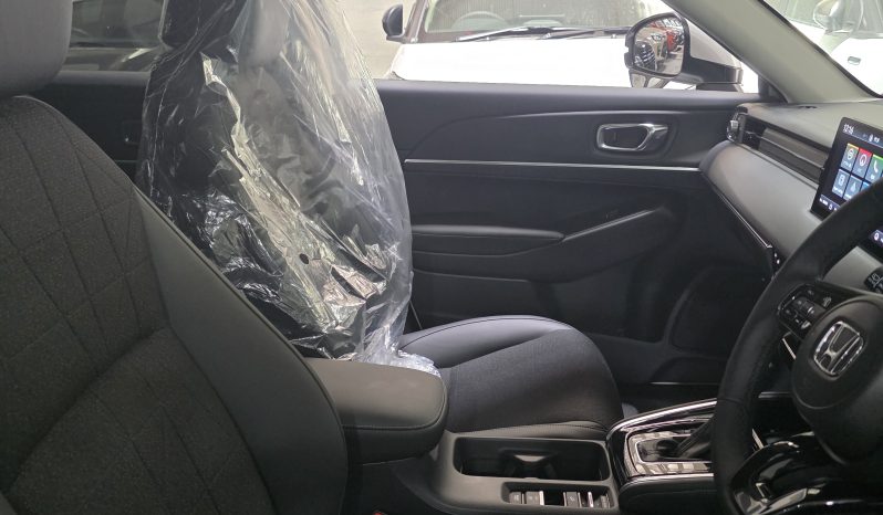 Honda Vezel Z White 2025 Brand New full