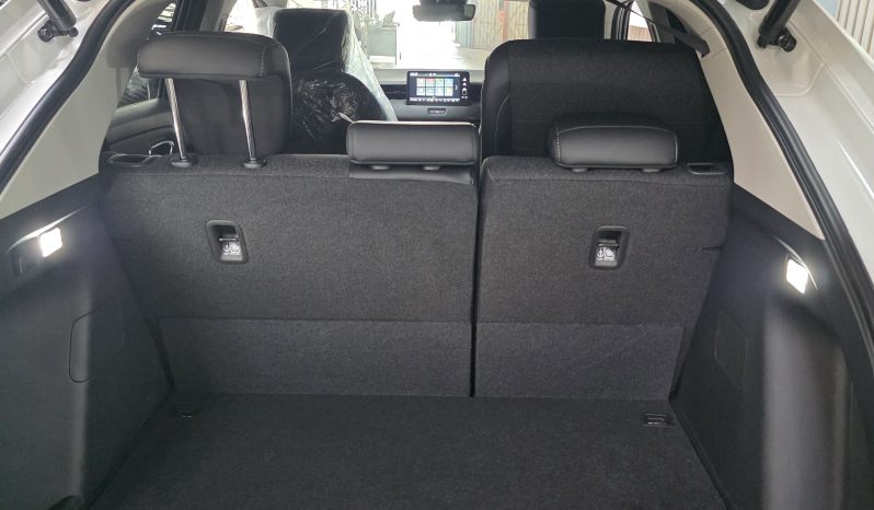 Honda Vezel Z White 2025 Brand New full