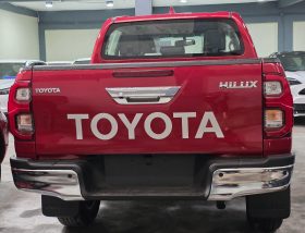 Toyota Hilux Red 2026