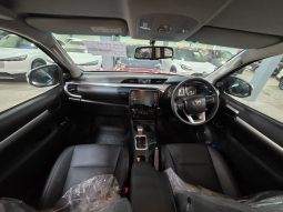 Toyota Hilux Red 2026 full