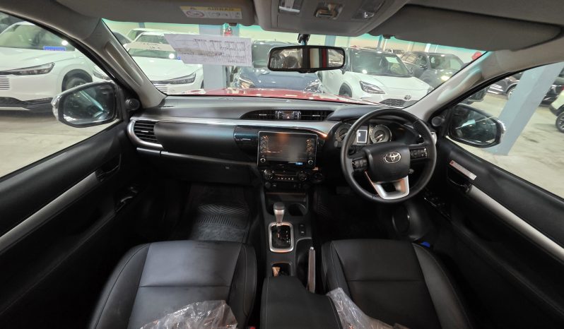 Toyota Hilux Red 2026 full