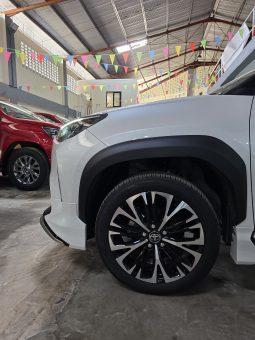 Yaris Cross White 2026 (With Body Kit) full