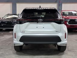 Yaris Cross White 2026 (With Body Kit) full