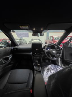 Yaris Cross White 2026 (With Body Kit) full